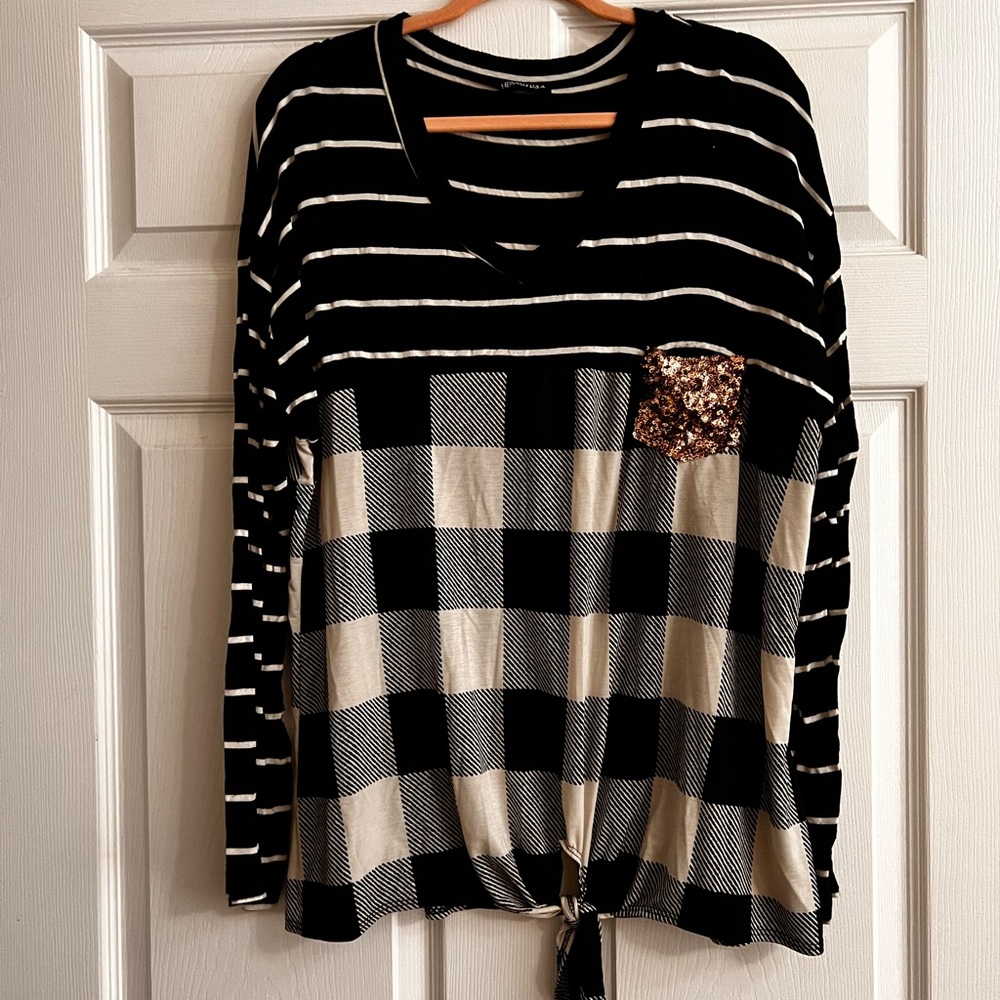 Black and White Long Sleeved Glitter Pocket